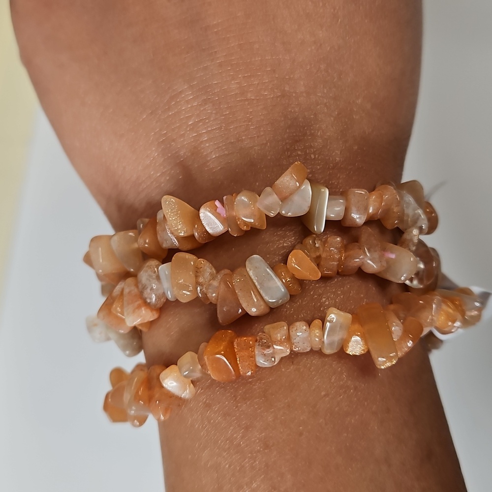 Sunstone Chips Stretchable Bracelet
